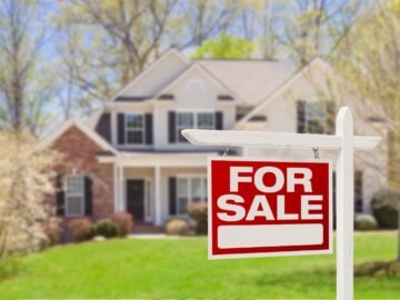 Top 10 Tips for Stress-Free Home Selling in 2024