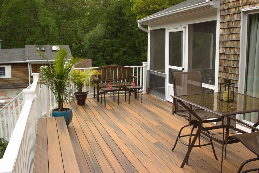 Maximizing Curb Appeal: How a New Deck Can Help Sell Your Home Faster